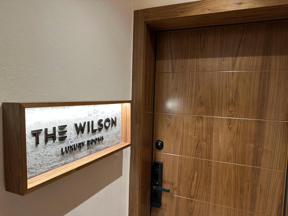 The Wilson Tirana Hotell Exteriör bild